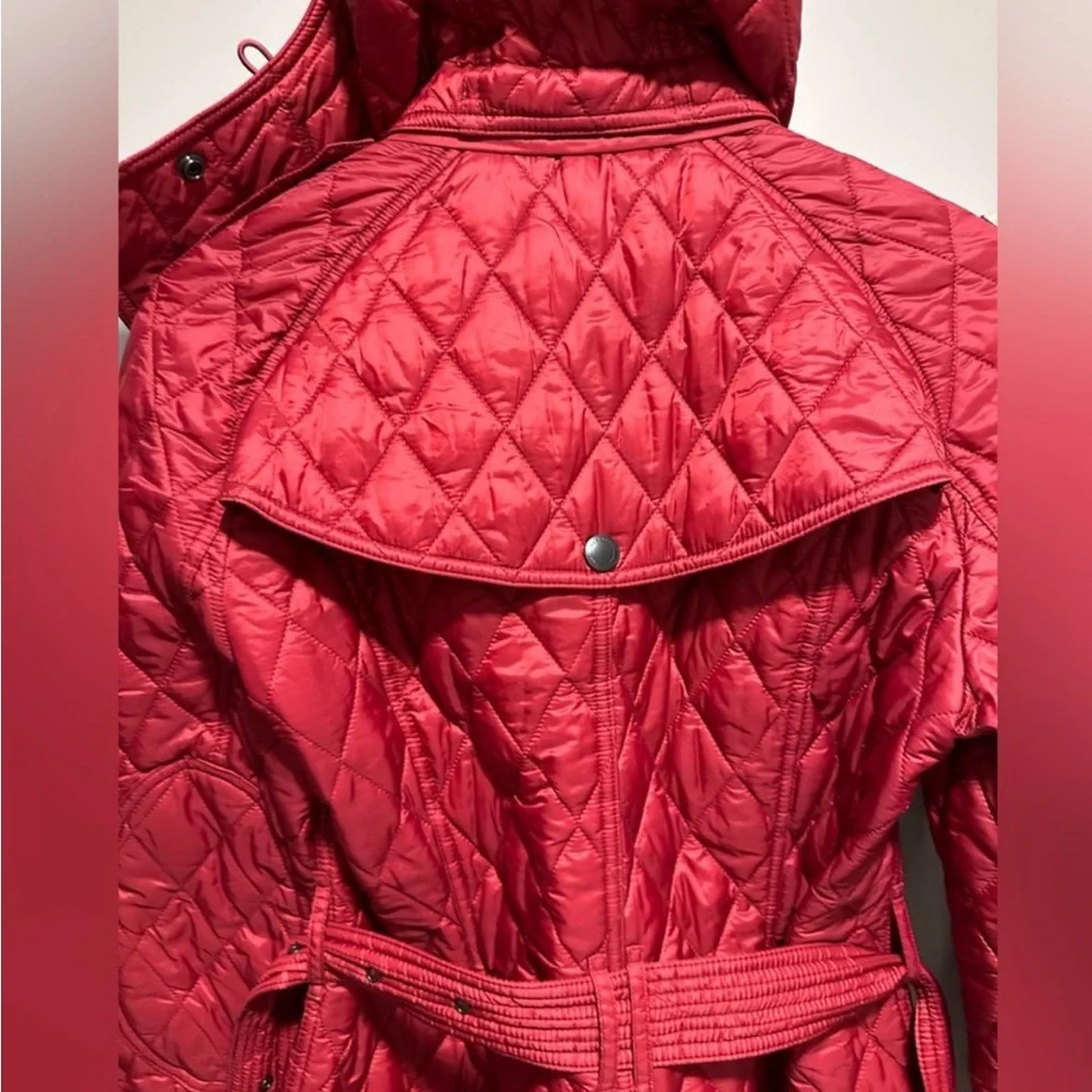 Burberry Red Quilted Women's Jacket - Picture 2 of 5